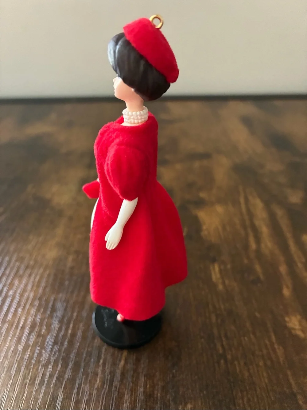 Hallmark 1998 Silken Flame Barbie Ornament NIB